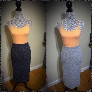 2 NWT Skirts Express Mid Length Fleece Size M